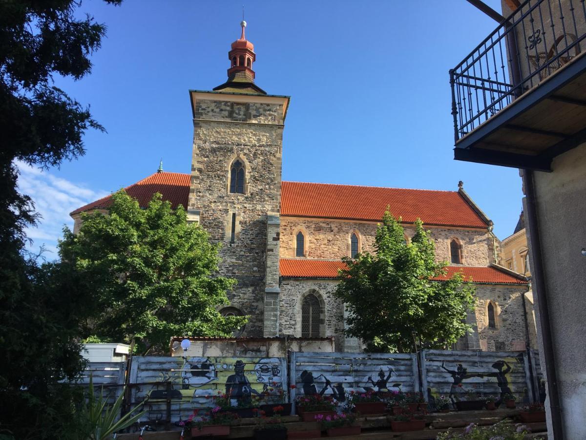 Appartamento Apartmán Bohéma Kouřim Esterno foto